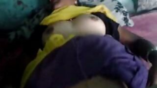 بالغ ہم جنس پرست نے  ...